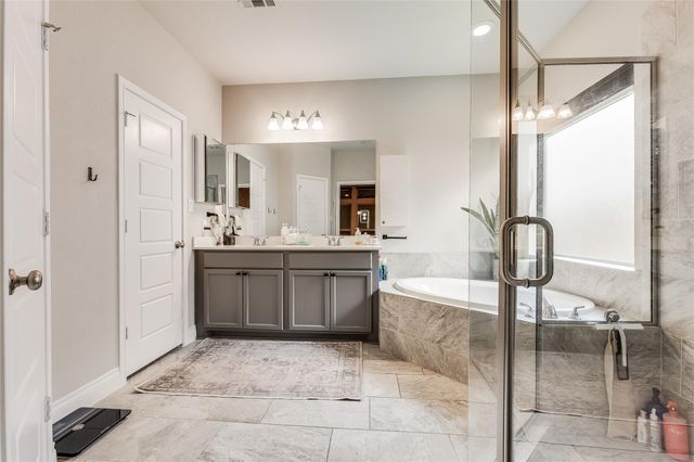 6517 Llano Stage TRL, Austin, TX 78738