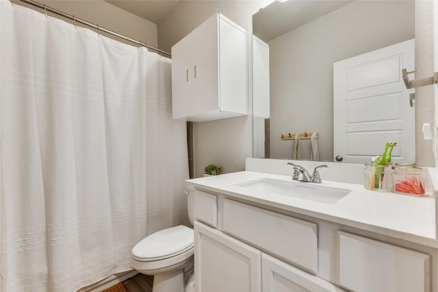 6517 Llano Stage TRL, Austin, TX 78738