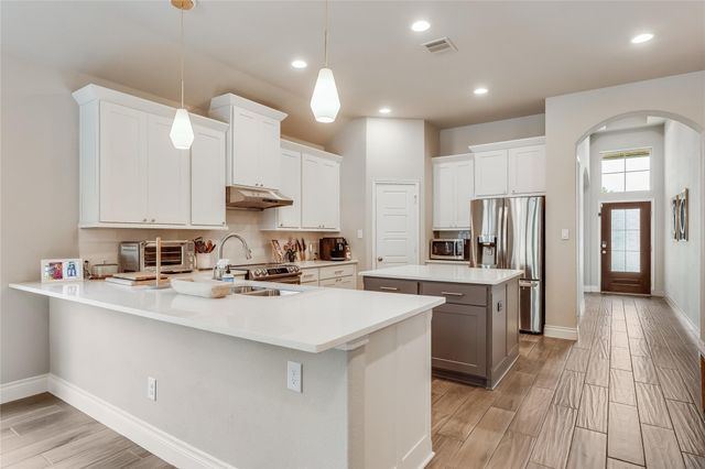 6517 Llano Stage TRL, Austin, TX 78738