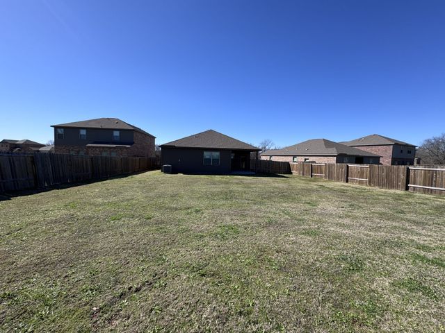 1438 Park Trails Boulevard, Princeton, TX 75407
