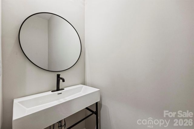 2279 Lee Lawing Road, Lincolnton, NC 28092