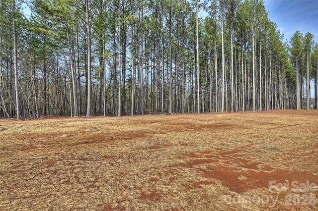 2279 Lee Lawing Road, Lincolnton, NC 28092