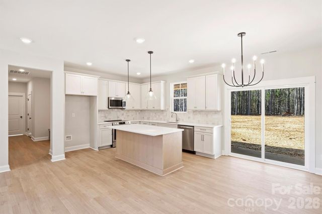 2279 Lee Lawing Road, Lincolnton, NC 28092