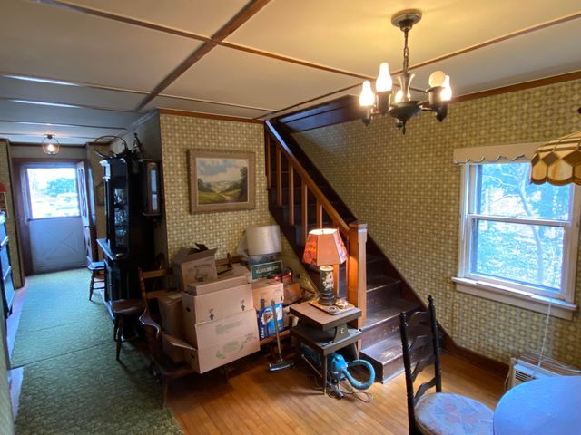 12 Beach Lane Court, Ogden Dunes, IN 46368