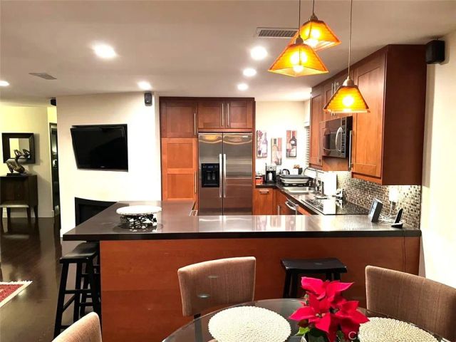4636 Park Granada 159, Calabasas, CA 91302