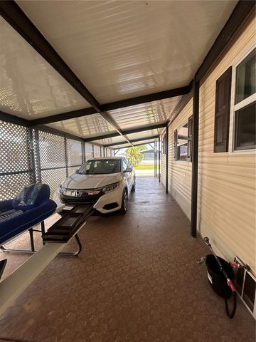 6458 HOLLYBERRY LANE NE, Winter Haven, FL 33881