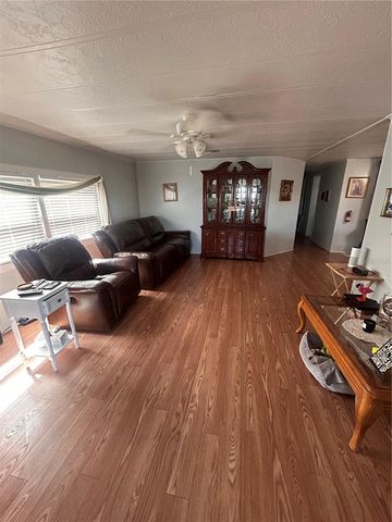 6458 HOLLYBERRY LANE NE, Winter Haven, FL 33881