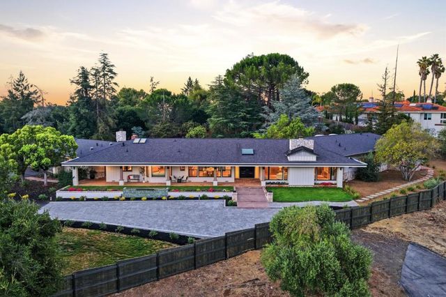 26201 Dori Lane, Los Altos Hills, CA 94022