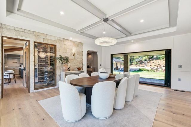26201 Dori Lane, Los Altos Hills, CA 94022