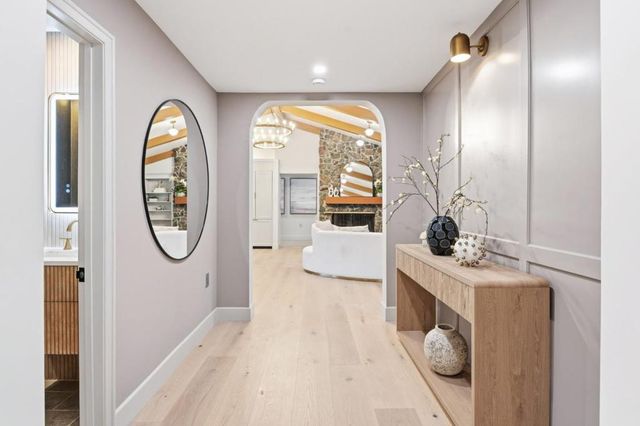 26201 Dori Lane, Los Altos Hills, CA 94022