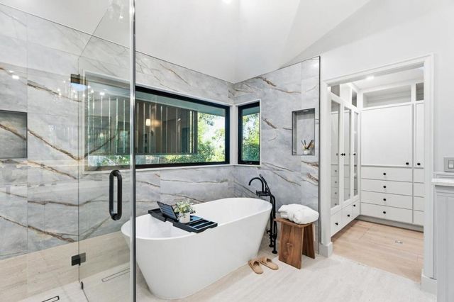 26201 Dori Lane, Los Altos Hills, CA 94022