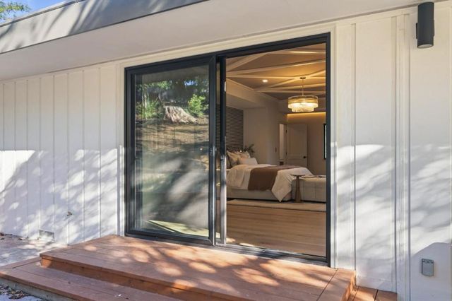 26201 Dori Lane, Los Altos Hills, CA 94022