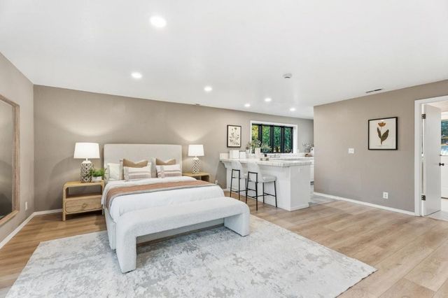 26201 Dori Lane, Los Altos Hills, CA 94022