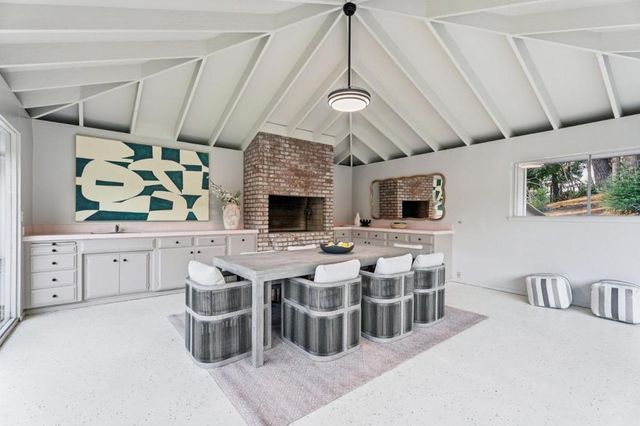26201 Dori Lane, Los Altos Hills, CA 94022