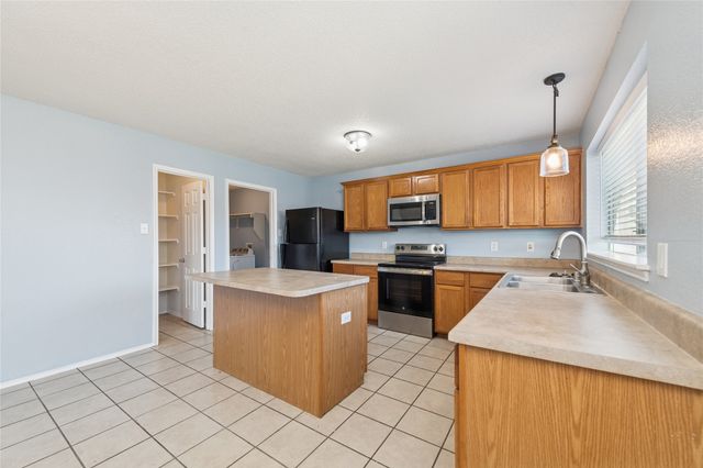 2216 Partridge Drive, Mesquite, TX 75181