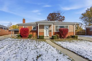 26014 Keith Street, Dearborn Heights, MI 48127