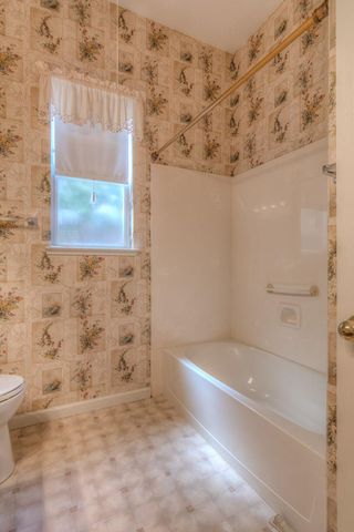 1657 Aylesbury Way, Roseville, CA 95747