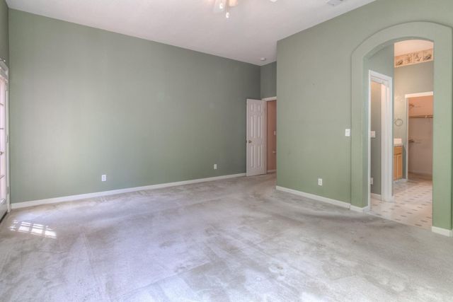 1657 Aylesbury Way, Roseville, CA 95747