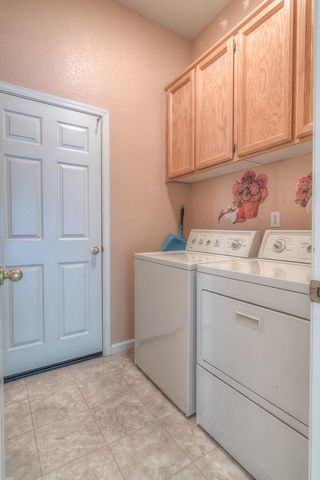 1657 Aylesbury Way, Roseville, CA 95747