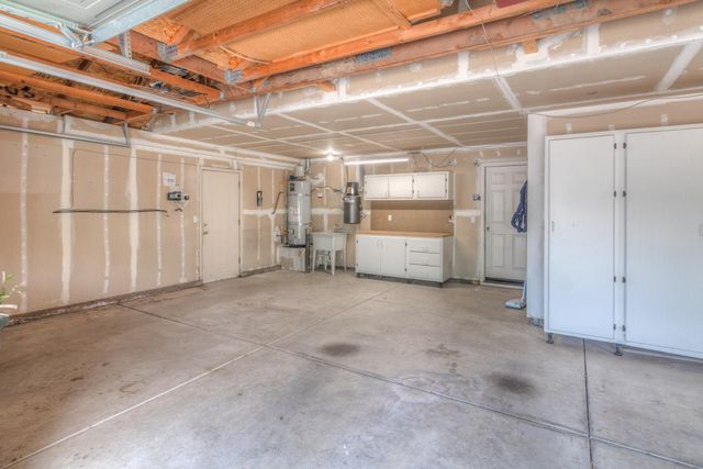 1657 Aylesbury Way, Roseville, CA 95747