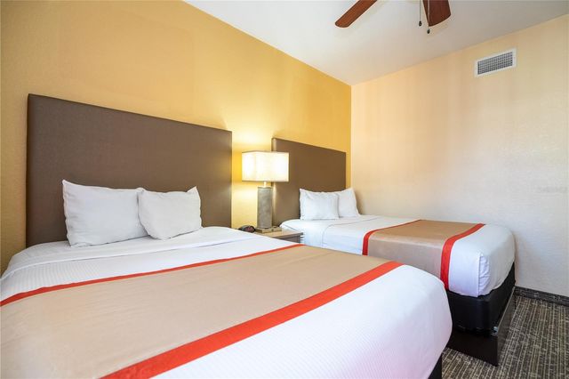 12527 FLORIDAYS RESORT DRIVE 611-E, Orlando, FL 32821