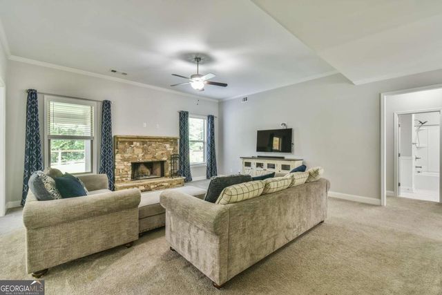 5930 Mountain Laurel Walk, Flowery Branch, GA 30542