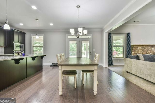 5930 Mountain Laurel Walk, Flowery Branch, GA 30542