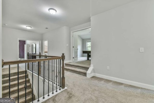 5930 Mountain Laurel Walk, Flowery Branch, GA 30542