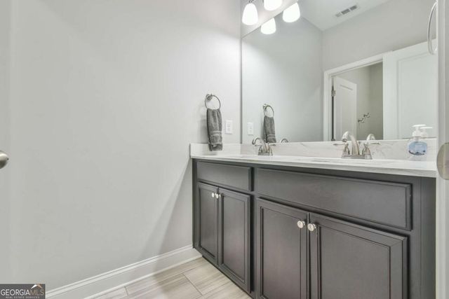 5930 Mountain Laurel Walk, Flowery Branch, GA 30542