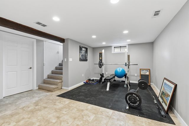 2323 Frances Place, Davenport, IA 52804