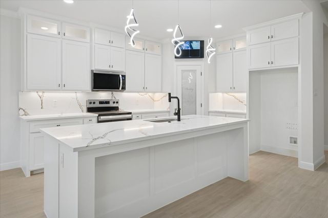 207 Driftwood Drive, Trinidad, TX 75163