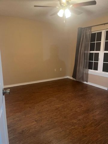 5475 VINELAND ROAD 8212, Orlando, FL 32811