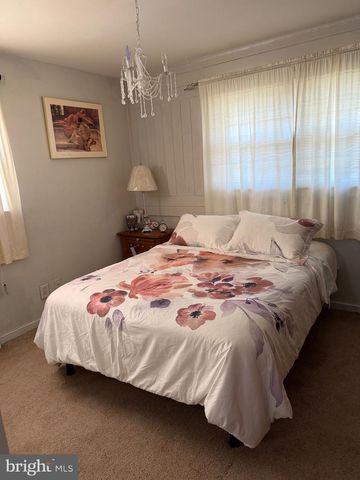 9 WILLINGBORO RD, Sewell, NJ 08080