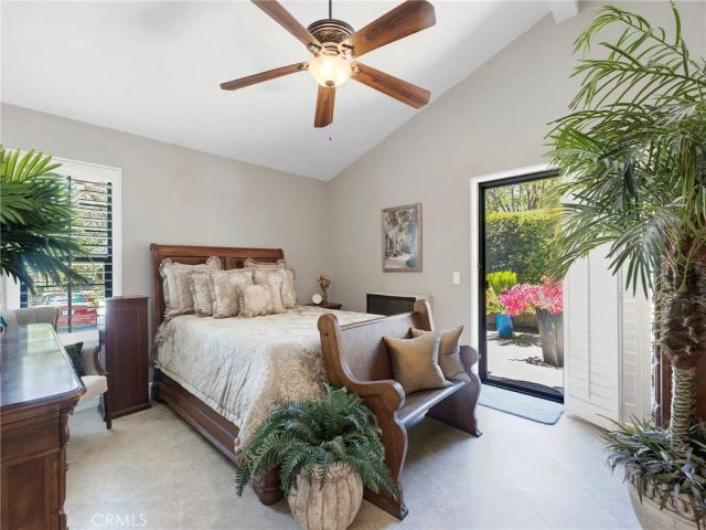 424 Country Club Drive A, Simi Valley, CA 93065