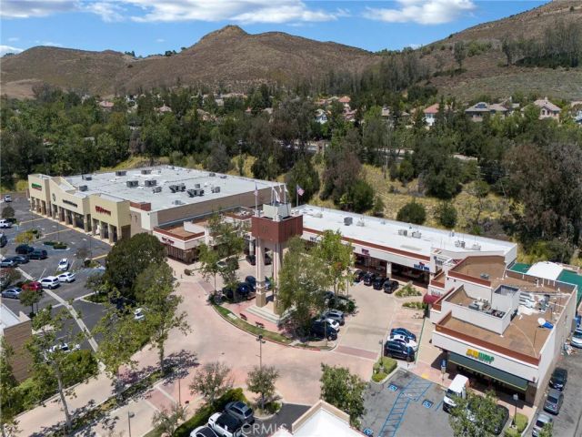 424 Country Club Drive A, Simi Valley, CA 93065