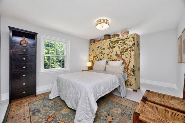 1015 CHESTER SPRINGS RD, Phoenixville, PA 19460