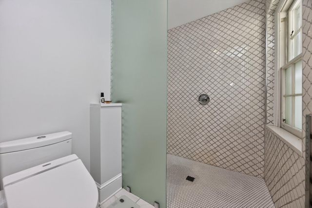 1015 CHESTER SPRINGS RD, Phoenixville, PA 19460