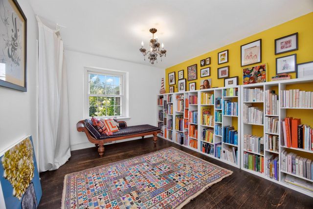 1015 CHESTER SPRINGS RD, Phoenixville, PA 19460