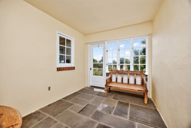 1015 CHESTER SPRINGS RD, Phoenixville, PA 19460