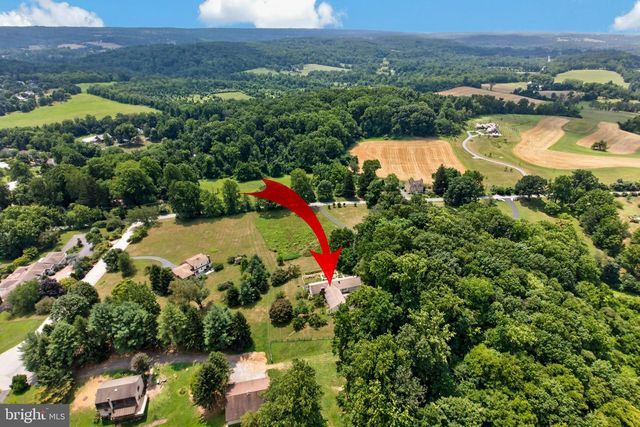 1015 CHESTER SPRINGS RD, Phoenixville, PA 19460