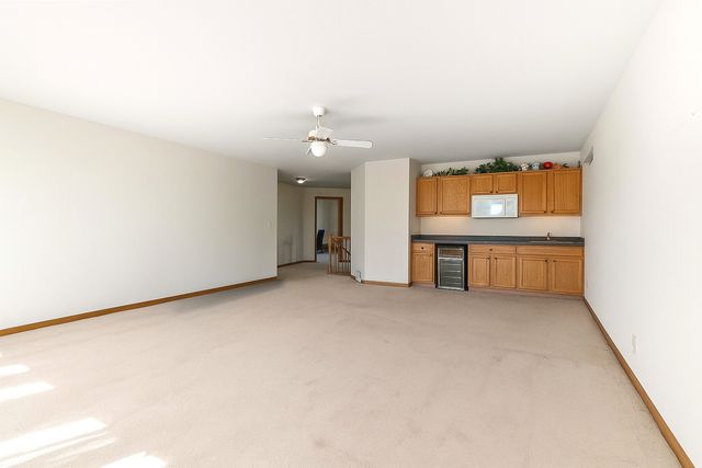 7720 Mossheather Drive, Joliet, IL 60431