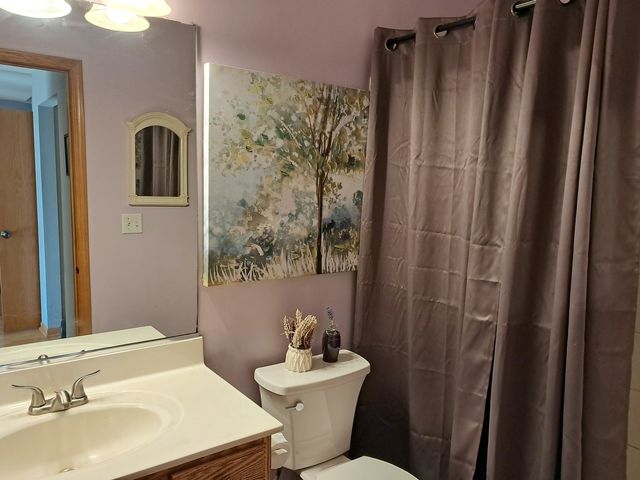 7720 Mossheather Drive, Joliet, IL 60431