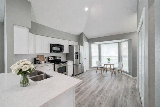 17419 Lobo Trail, Houston, TX 77084