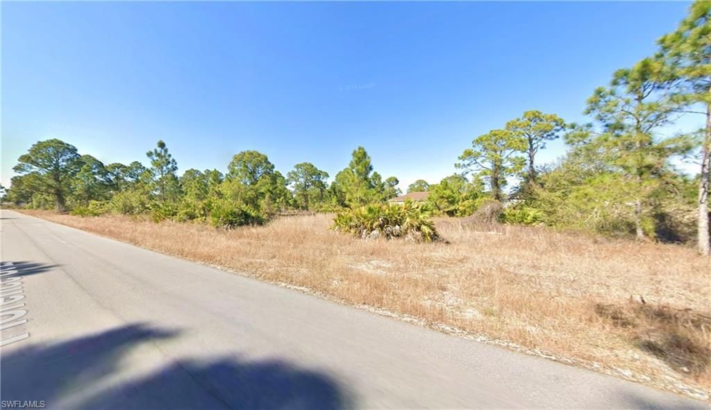 1143 Florence ST E, LEHIGH ACRES, FL 33974 — exterior