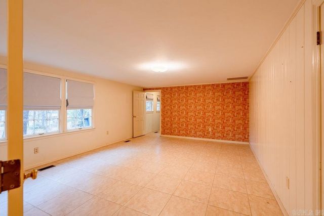 1408 Hillcrest Drive, Searcy, AR 72143