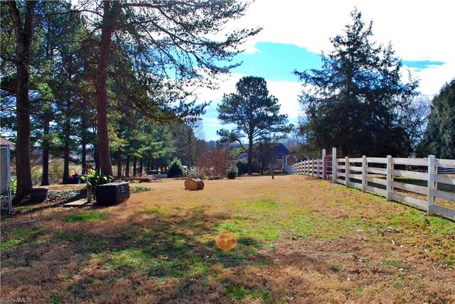 1457 Altamahaw Union Ridge Road, Burlington, NC 27217