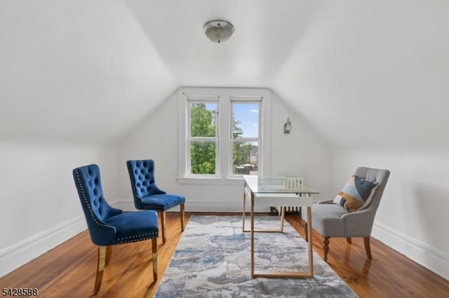 52 Clifford St, East Orange City, NJ 07018
