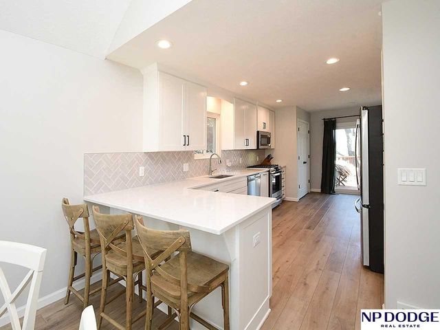 15006 Cuming Street, Omaha, NE 68154