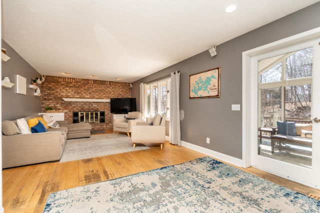 16917 Lake Street Extension, Minnetonka, MN 55345