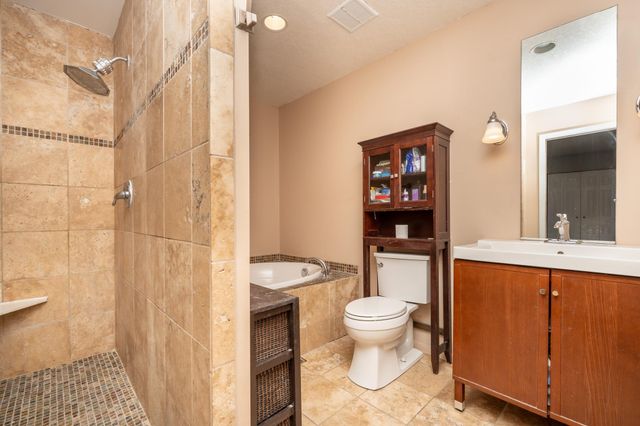 16917 Lake Street Extension, Minnetonka, MN 55345